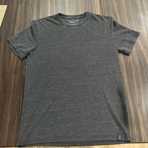 Lucky Brand T shirt